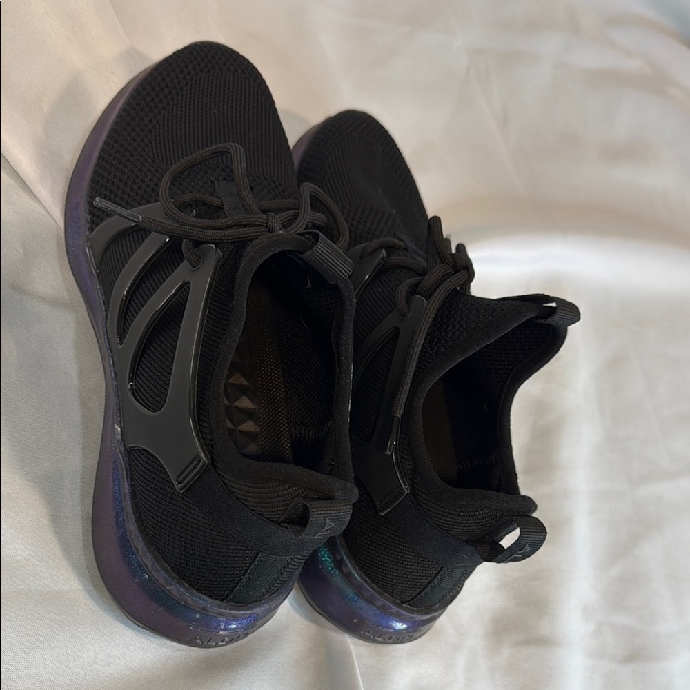 Aldo Brand, Woman’s Black Athletic Sneakers with holographic rubber soles, 7.5 - Picture 7 of 11
